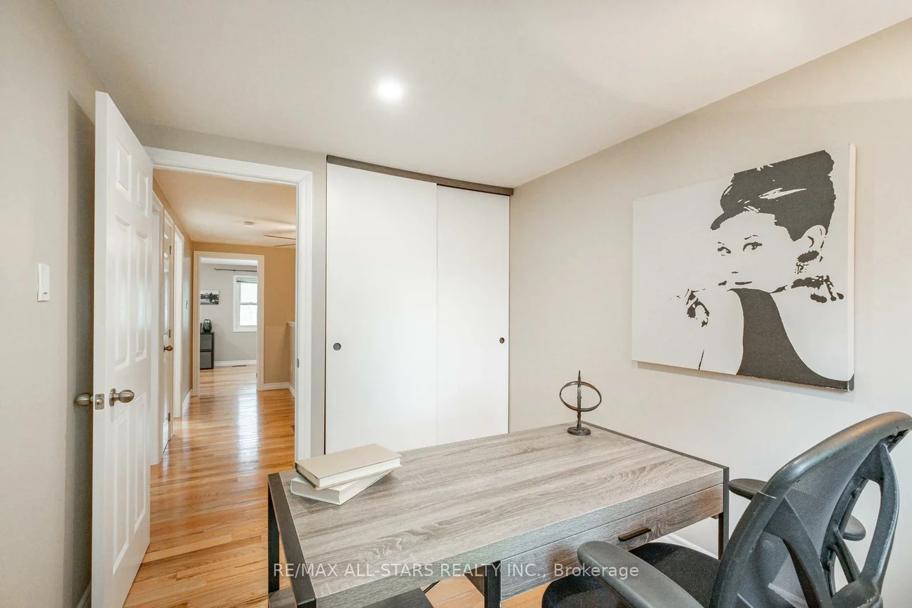 199, Hodgson, Central Newmarket, Newmarket