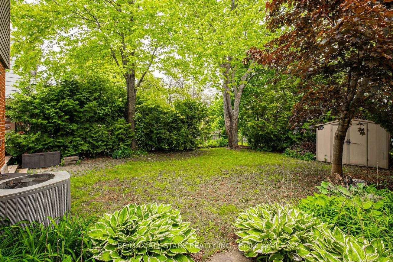199, Hodgson, Central Newmarket, Newmarket