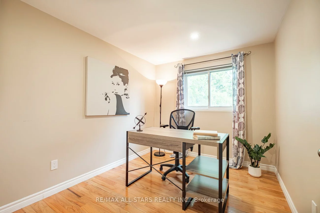 199, Hodgson, Central Newmarket, Newmarket