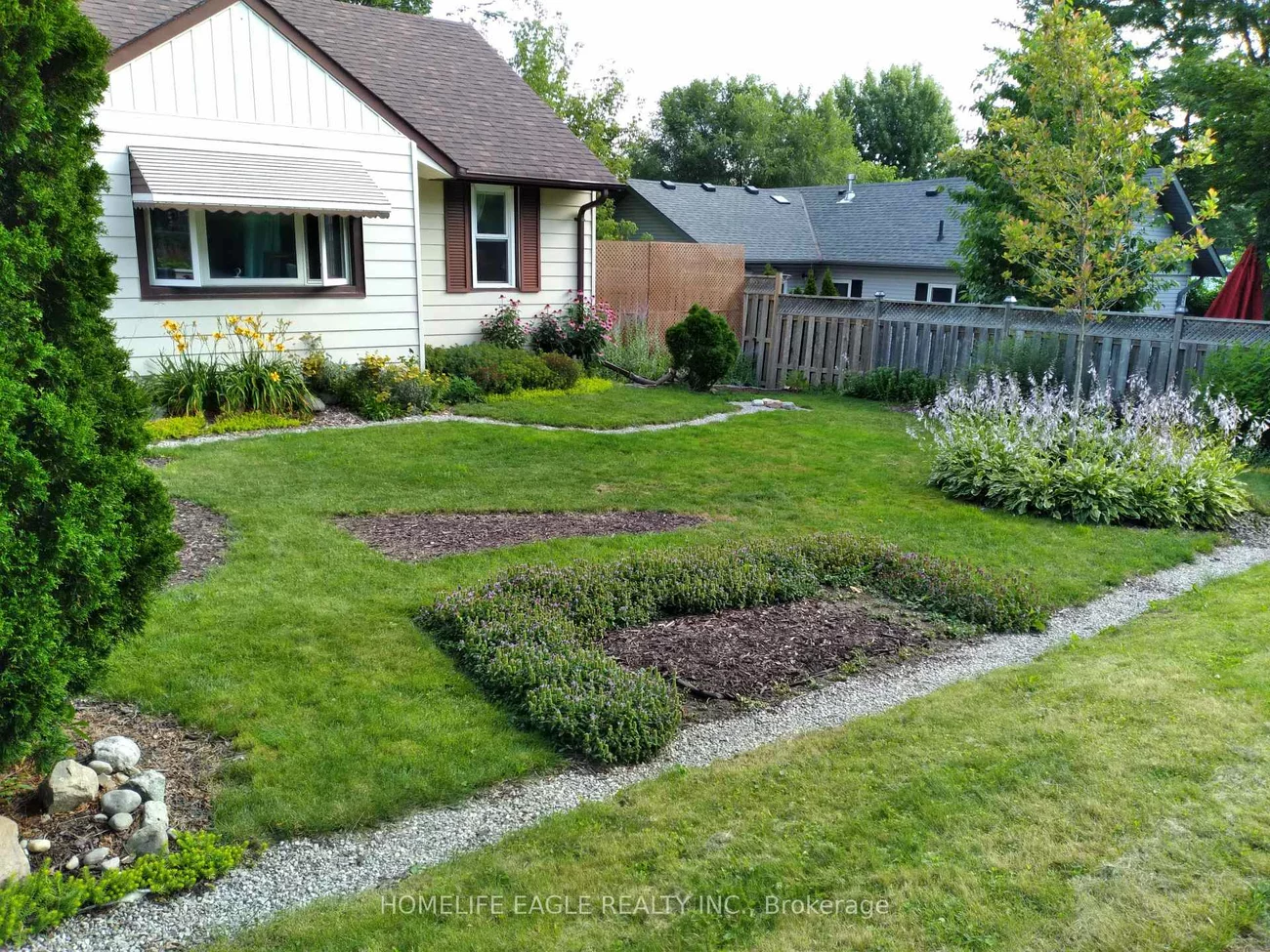 759, Lowell, Gorham-College Manor, Newmarket