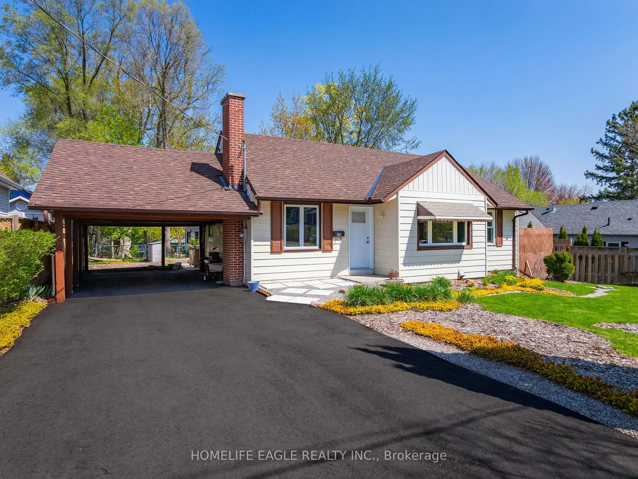 759, Lowell, Gorham-College Manor, Newmarket