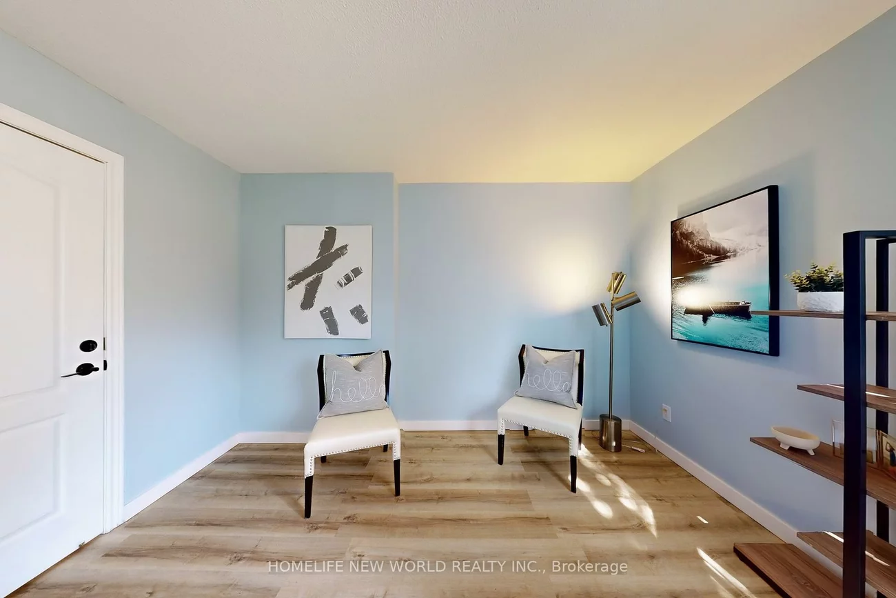 285, Lorne, Central Newmarket, Newmarket