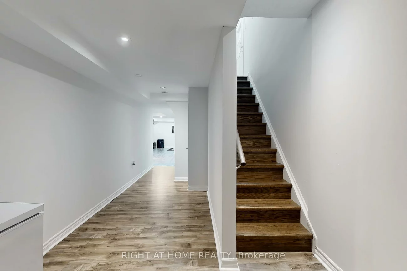 236, Karl Rose, Woodland Hill, Newmarket