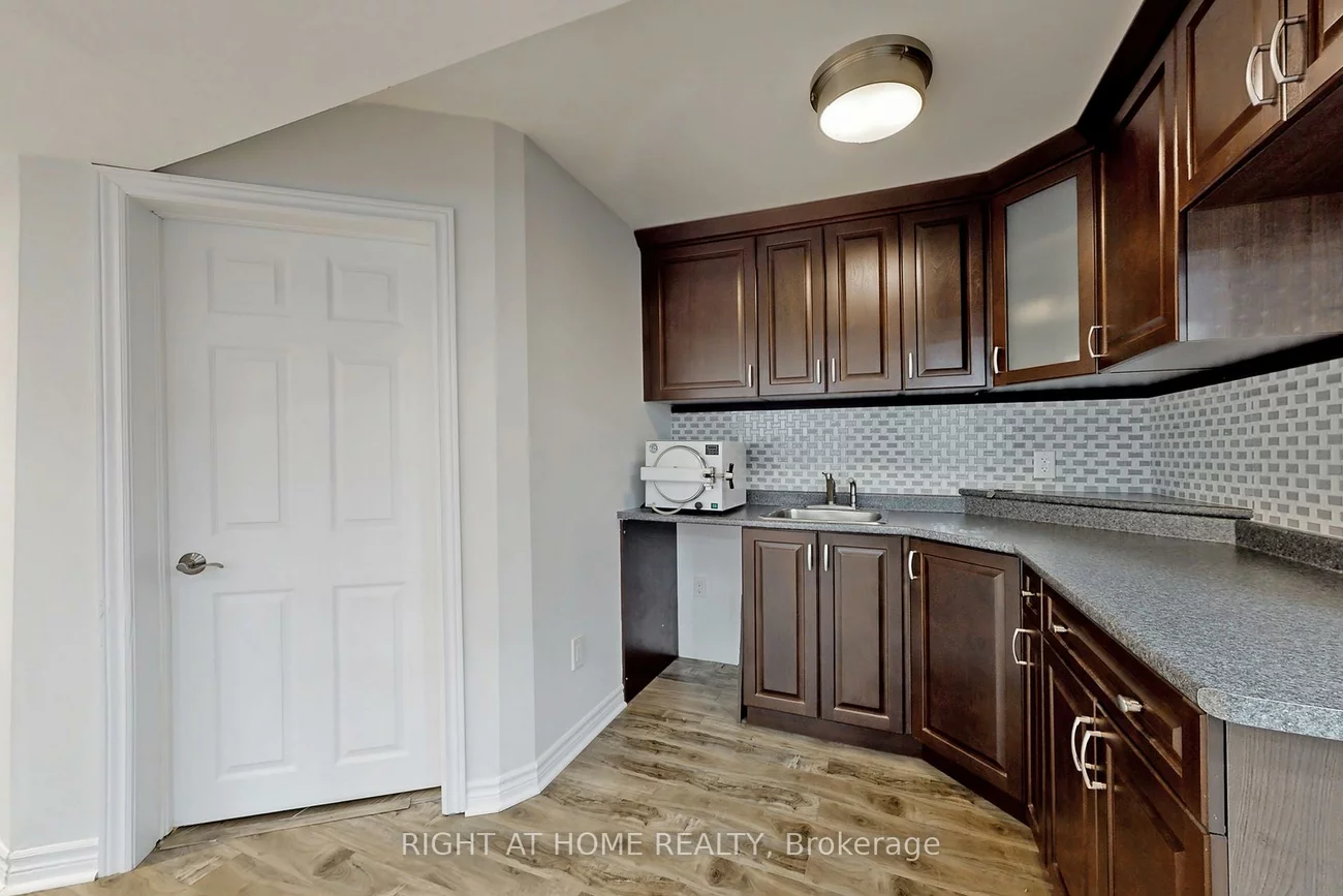 236, Karl Rose, Woodland Hill, Newmarket