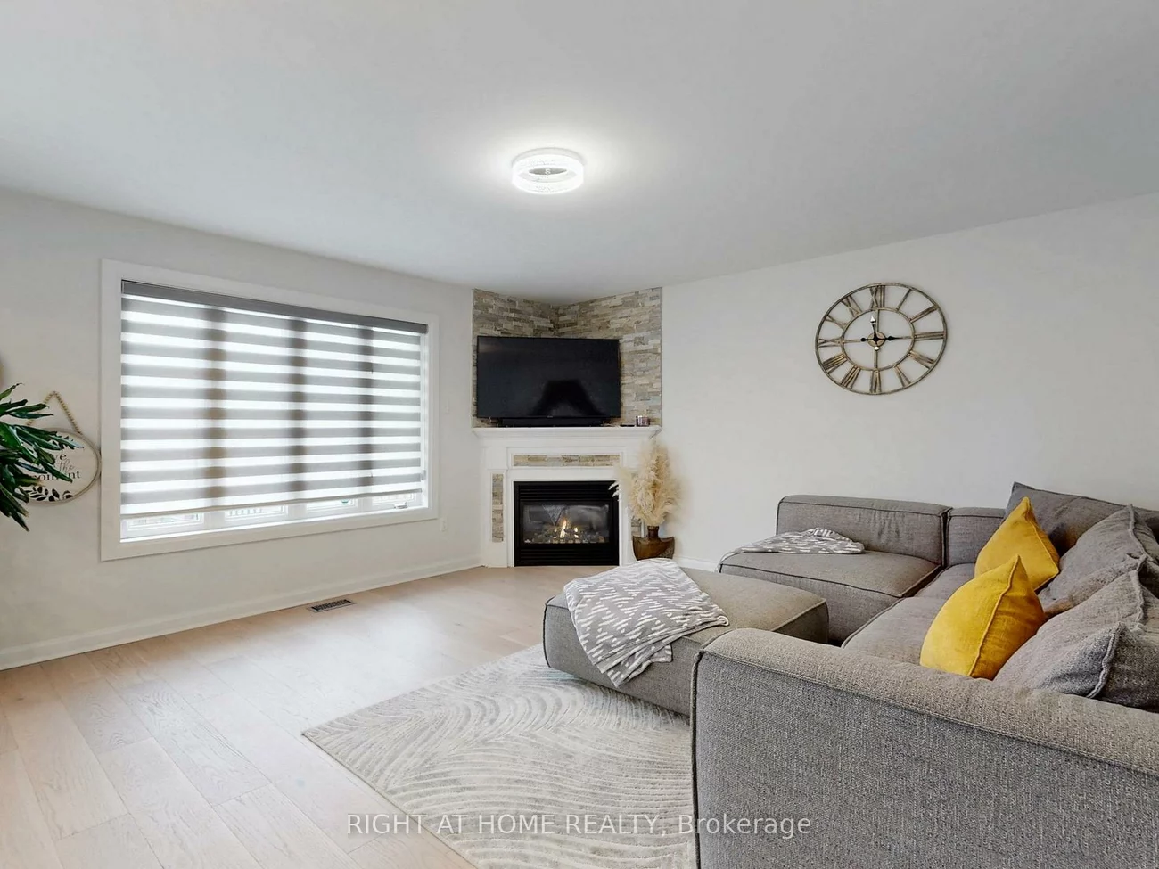 236, Karl Rose, Woodland Hill, Newmarket