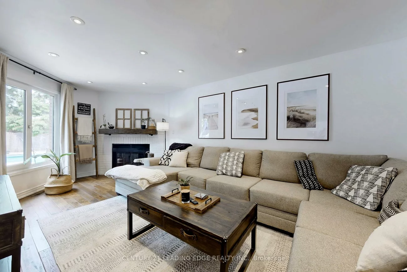 213, MCCAFFREY, Glenway Estates, Newmarket