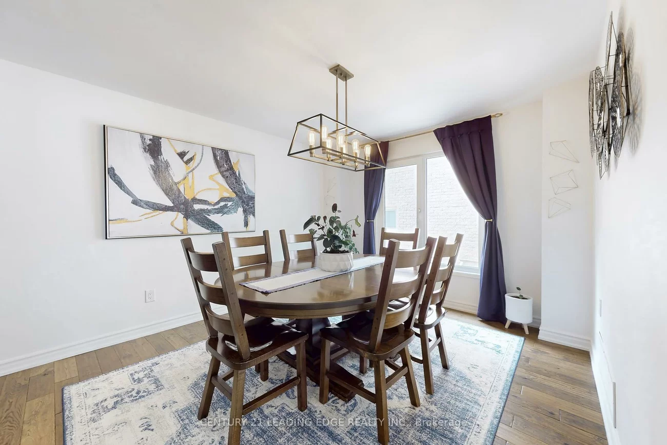 213, MCCAFFREY, Glenway Estates, Newmarket