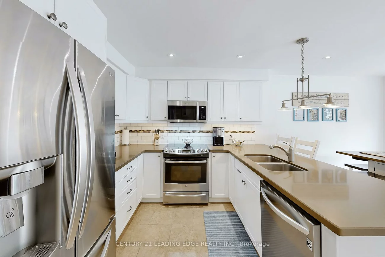 213, MCCAFFREY, Glenway Estates, Newmarket