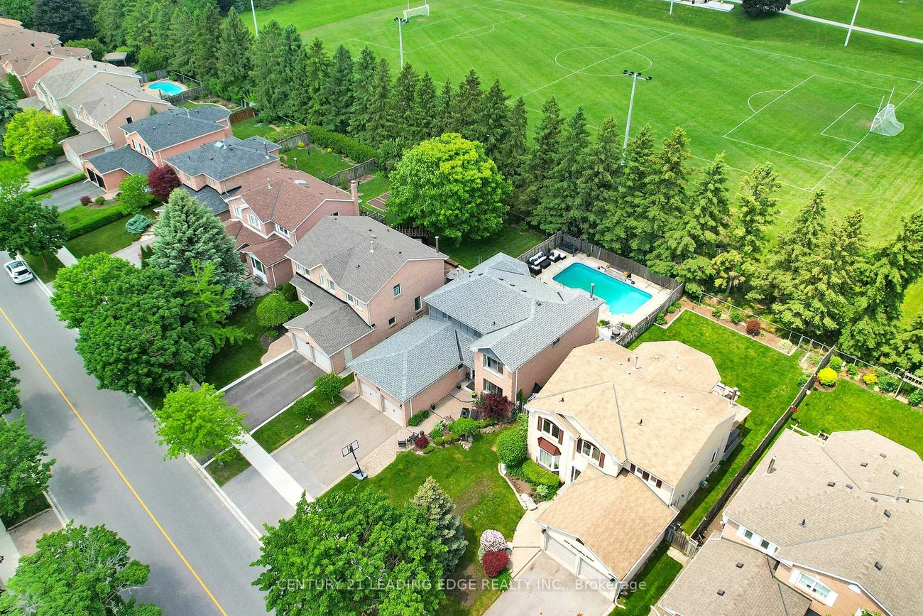 213, MCCAFFREY, Glenway Estates, Newmarket
