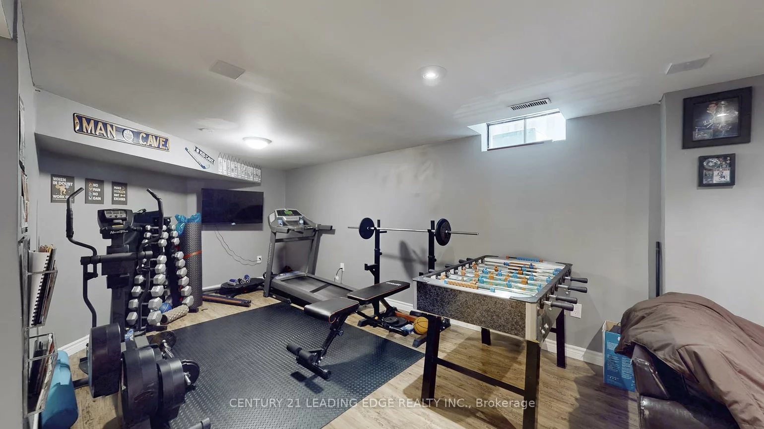 213, MCCAFFREY, Glenway Estates, Newmarket