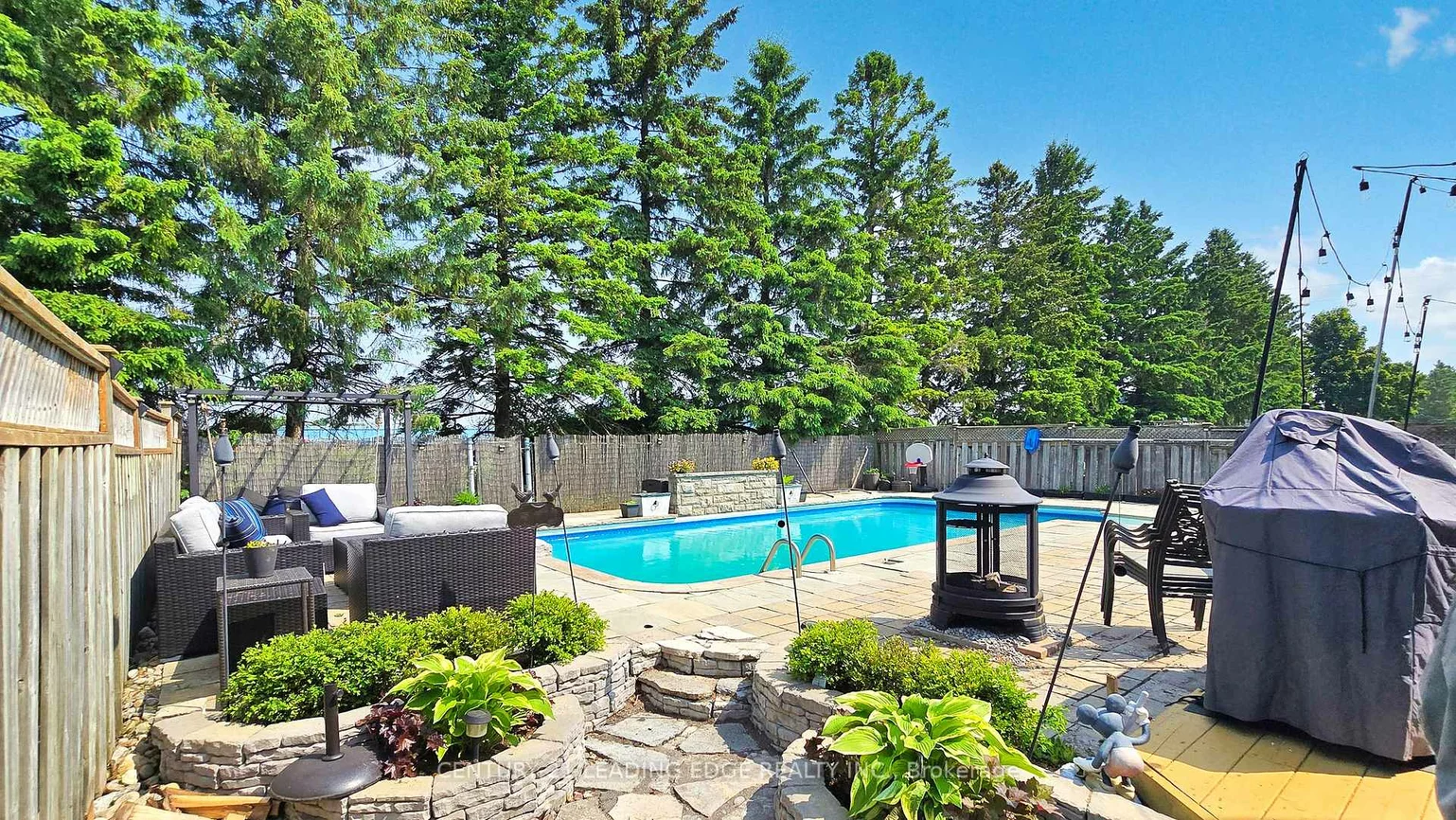 213, MCCAFFREY, Glenway Estates, Newmarket