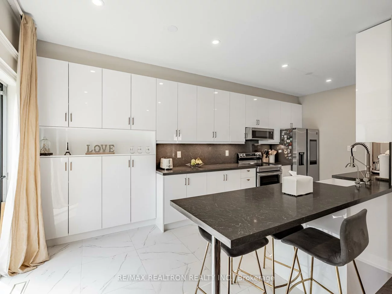 178, Jordanray, Summerhill Estates, Newmarket