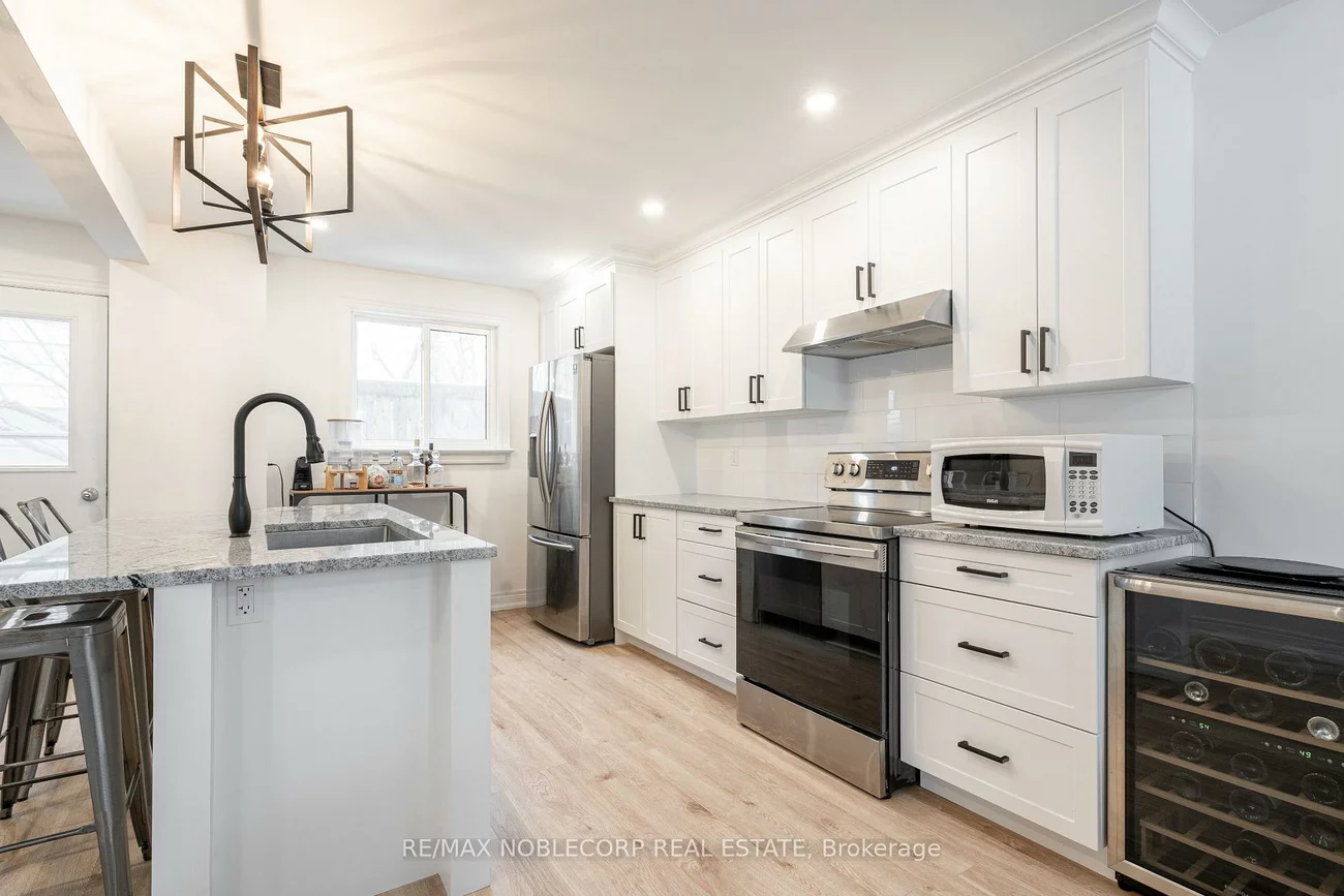 115, William Roe, Central Newmarket, Newmarket