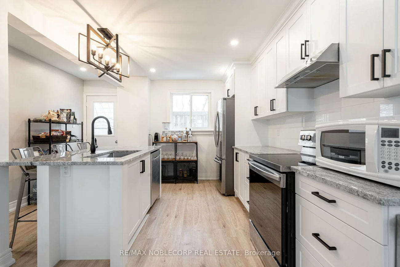 115, William Roe, Central Newmarket, Newmarket
