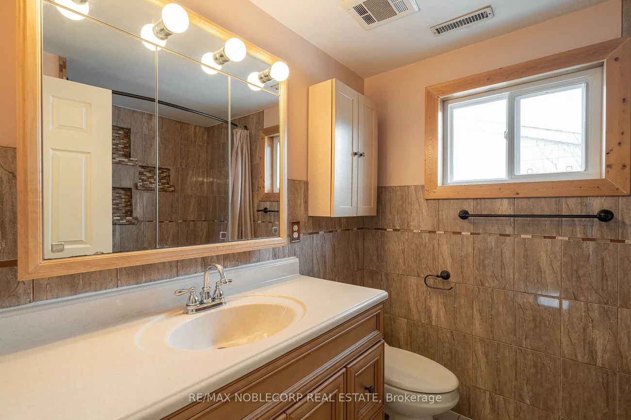115, William Roe, Central Newmarket, Newmarket