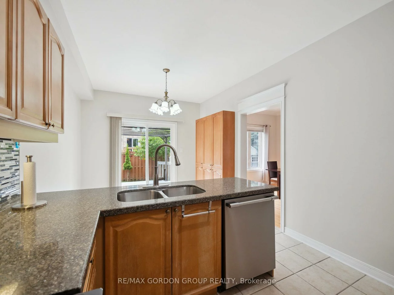 62, Macedonia, Summerhill Estates, Newmarket