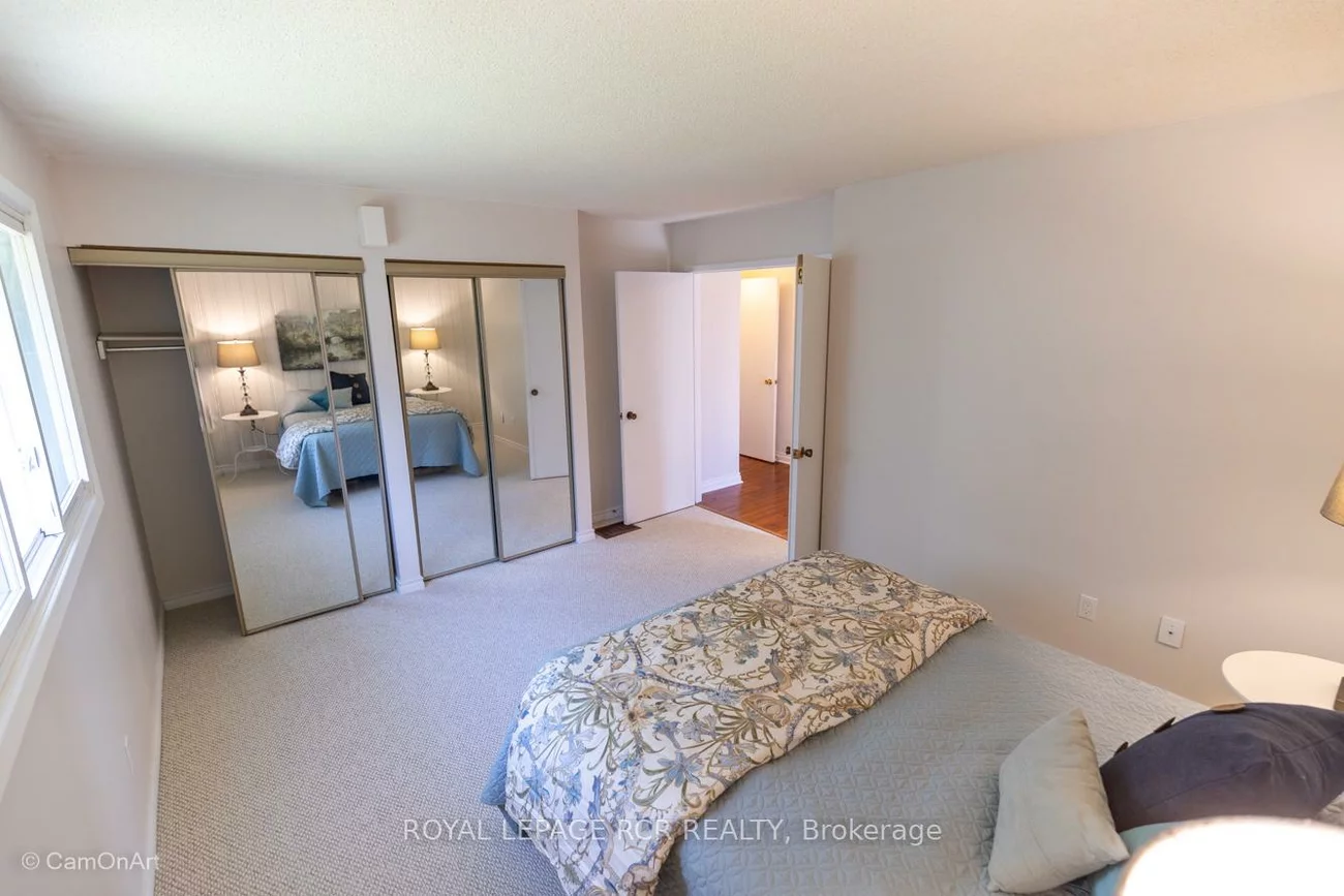 120, Rutledge, Huron Heights-Leslie Valley, Newmarket