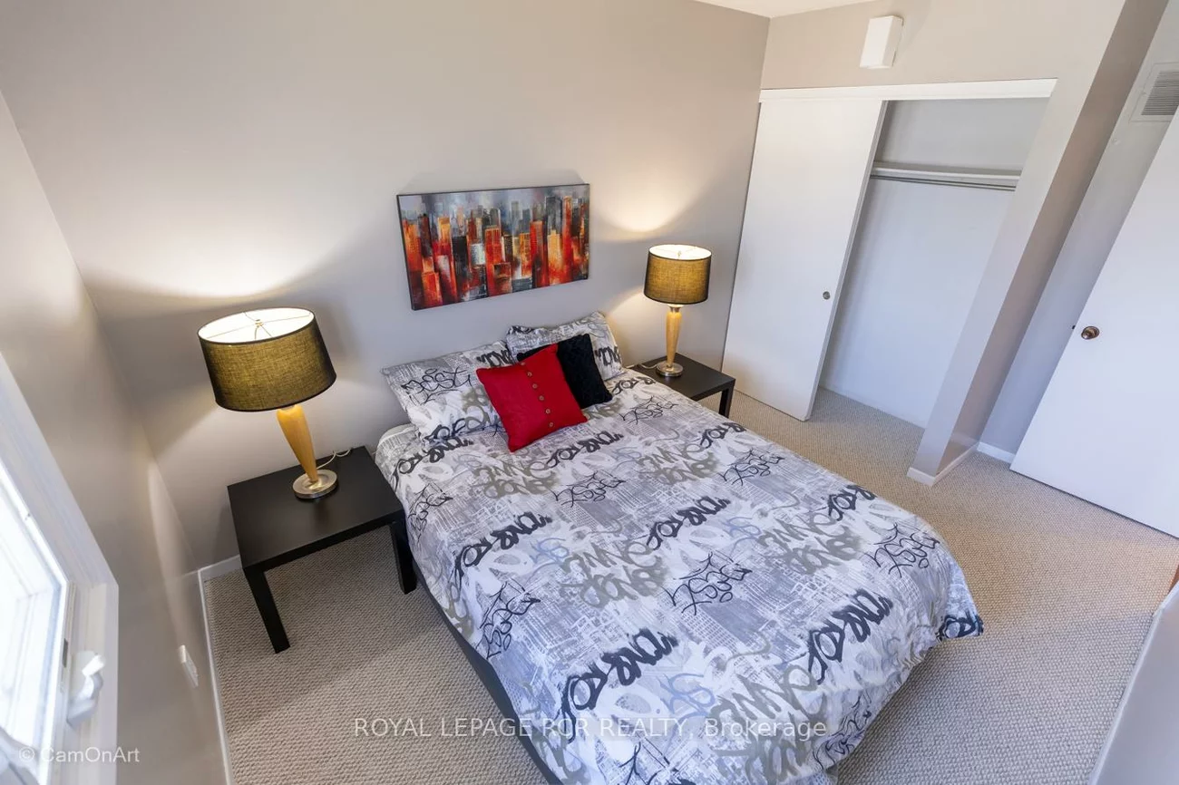 120, Rutledge, Huron Heights-Leslie Valley, Newmarket