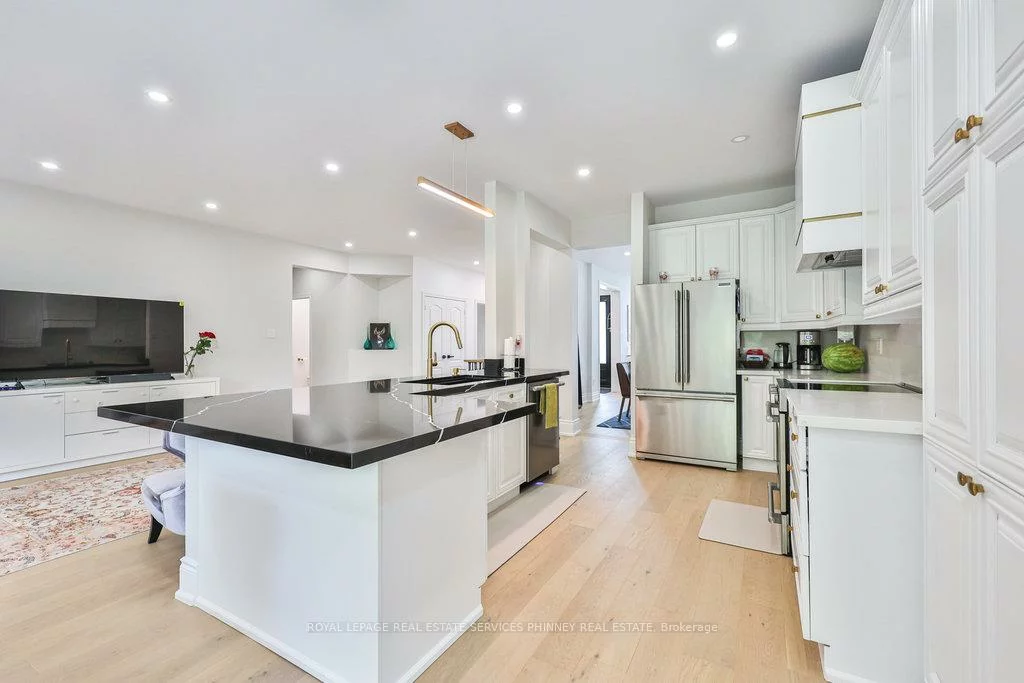 712, Foxcroft, Stonehaven-Wyndham, Newmarket