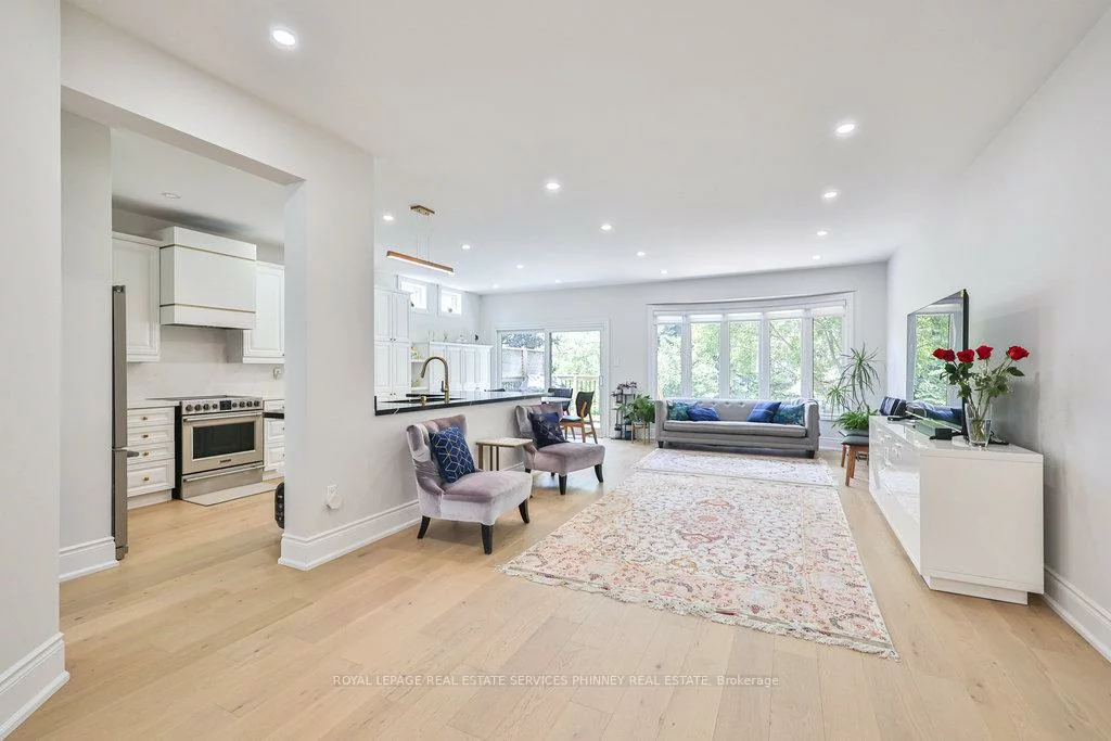 712, Foxcroft, Stonehaven-Wyndham, Newmarket