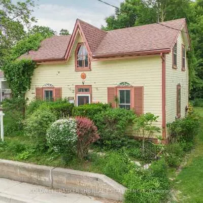 410, Eagle, Central Newmarket, Newmarket