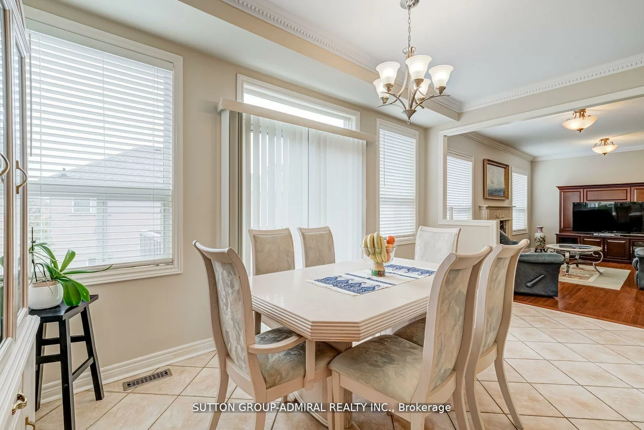 393, Coachwhip, Woodland Hill, Newmarket