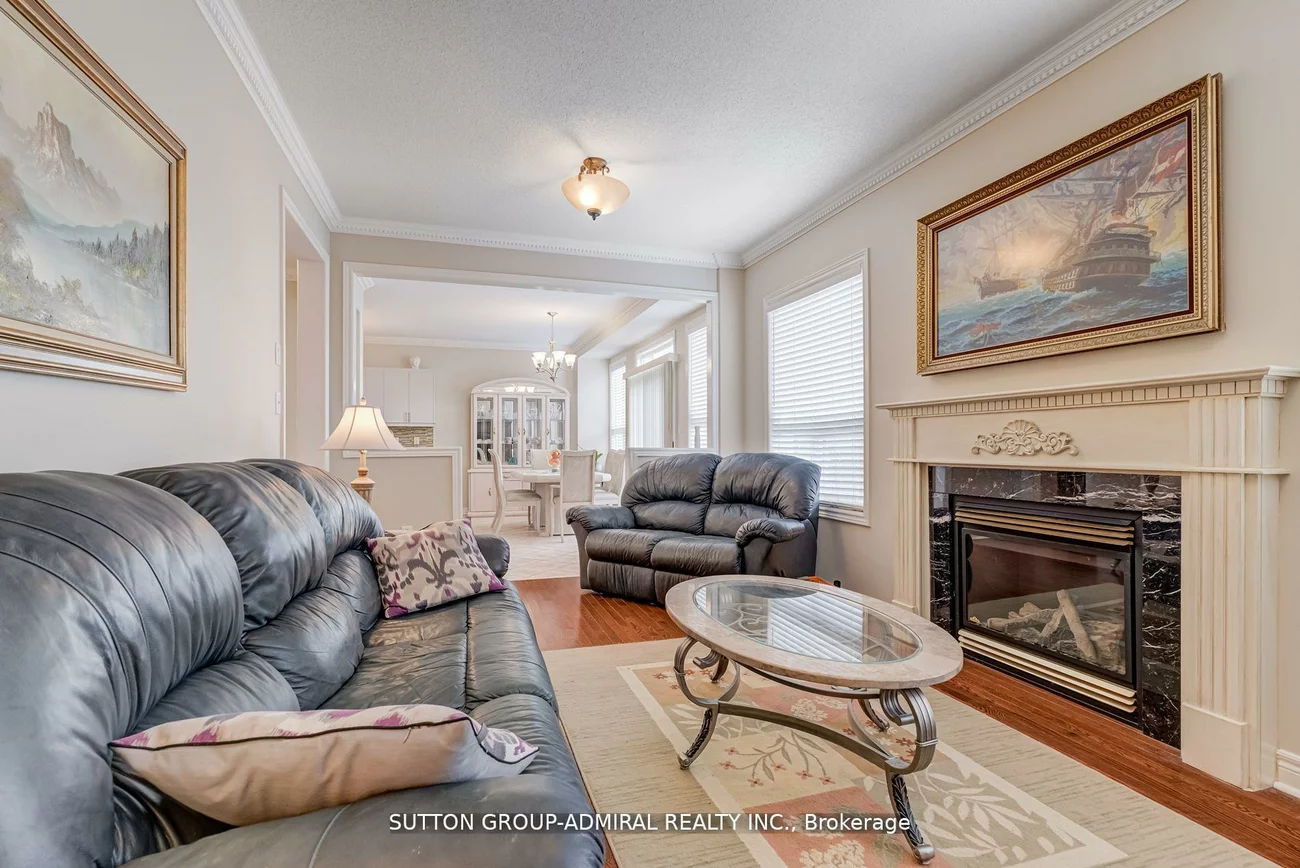 393, Coachwhip, Woodland Hill, Newmarket