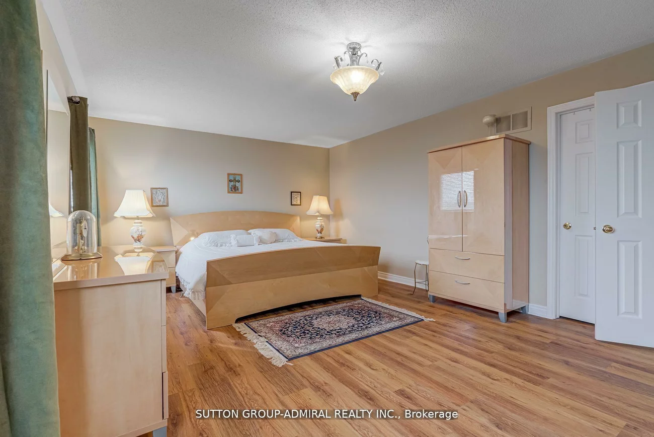 393, Coachwhip, Woodland Hill, Newmarket