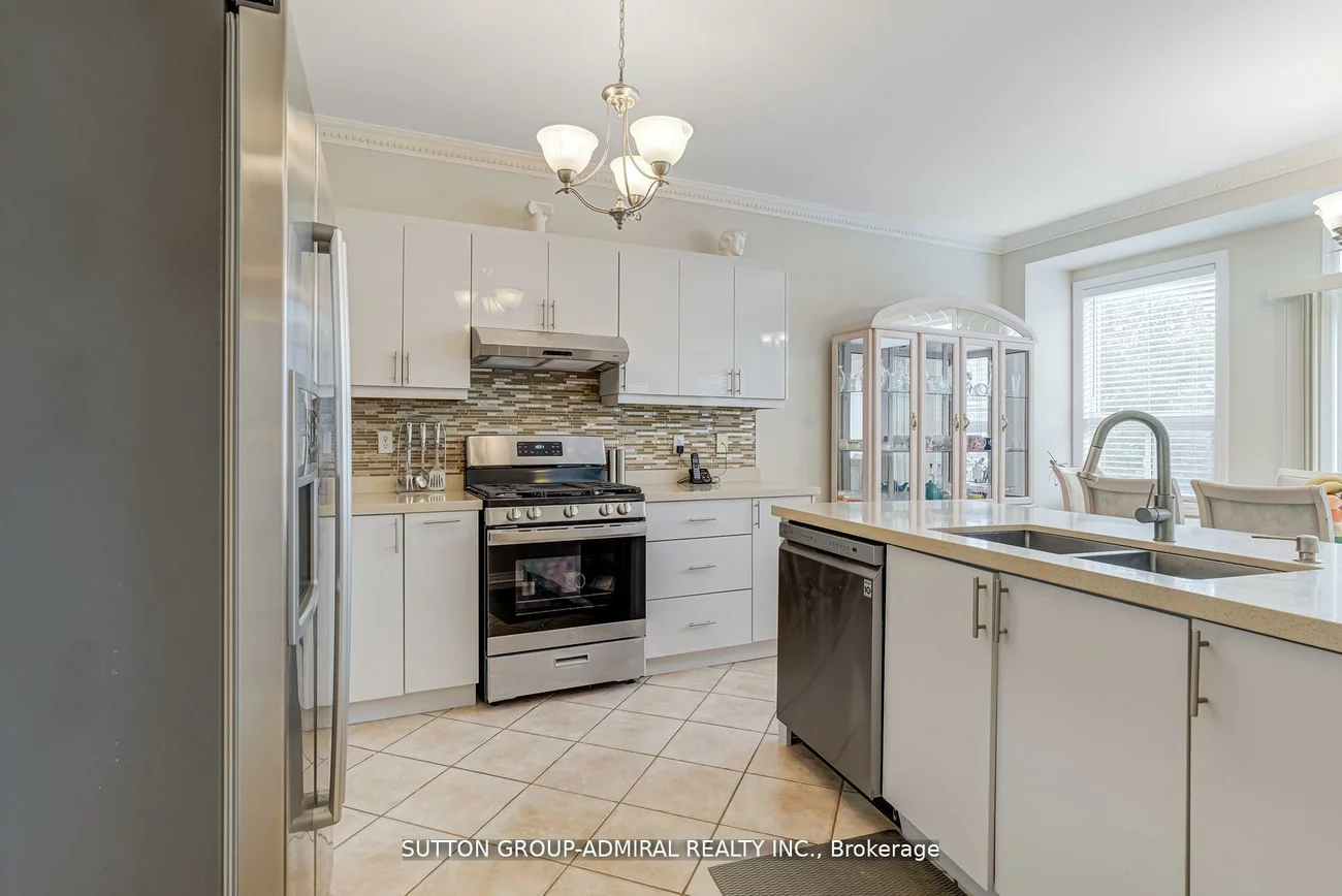 393, Coachwhip, Woodland Hill, Newmarket