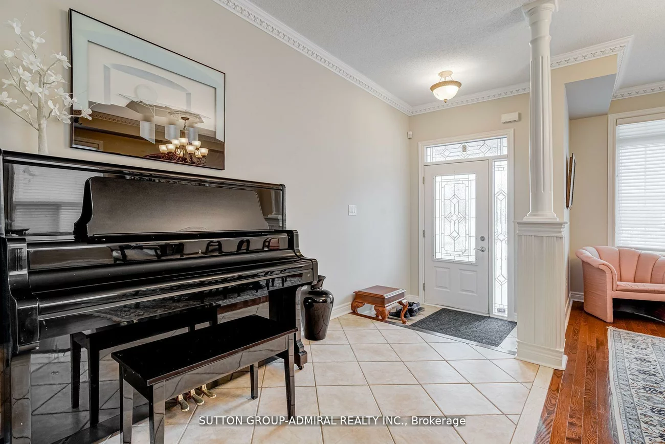 393, Coachwhip, Woodland Hill, Newmarket
