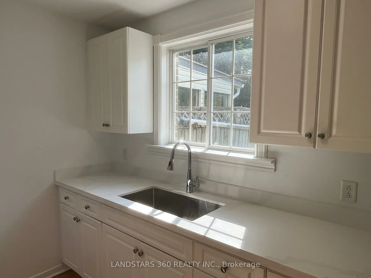 739, Sunnypoint, Huron Heights-Leslie Valley, Newmarket