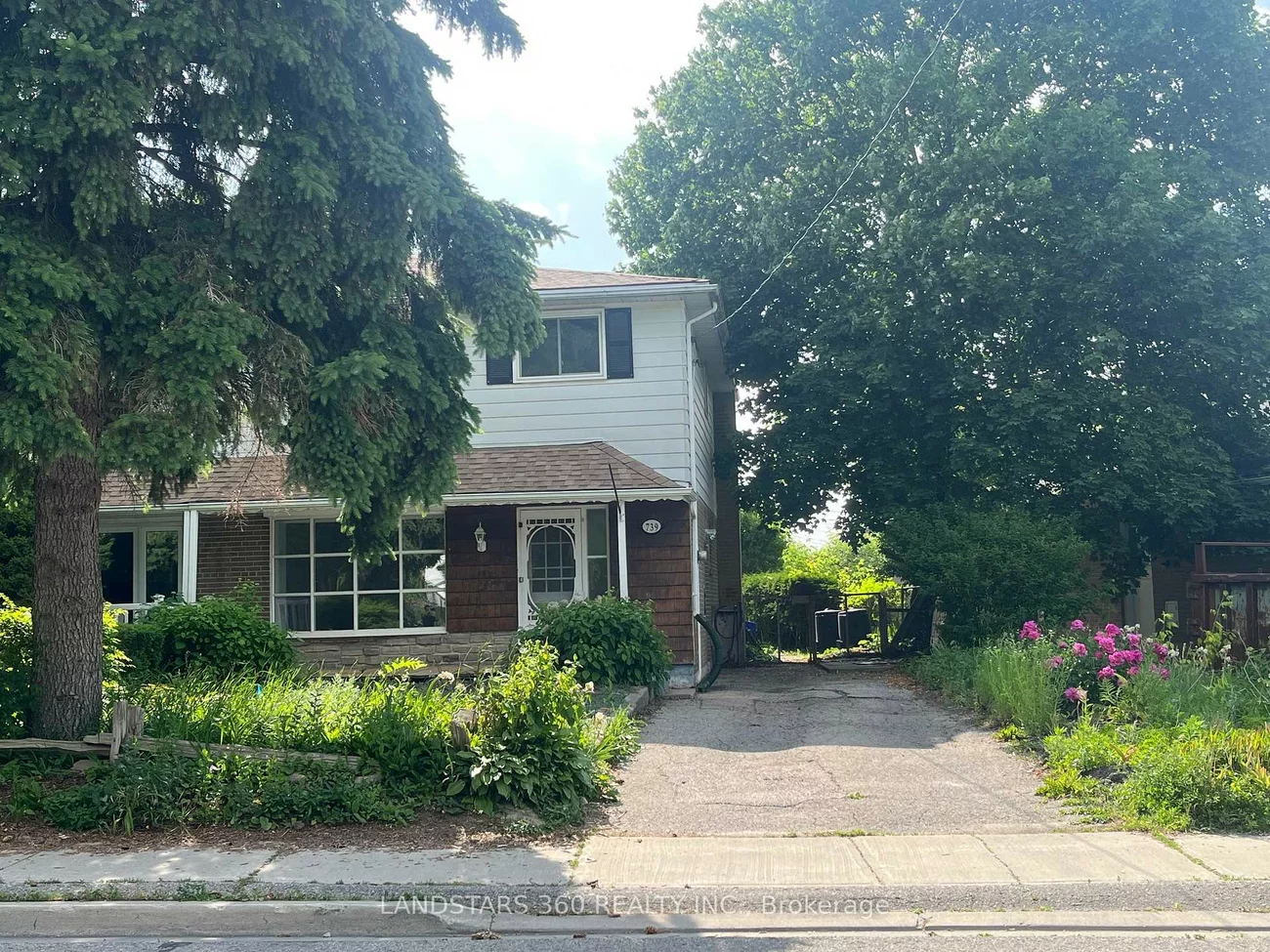 739, Sunnypoint, Huron Heights-Leslie Valley, Newmarket