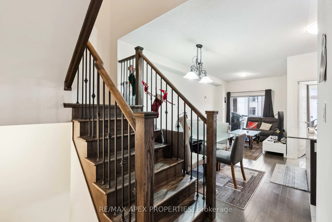 37, Vantage Loop, Woodland Hill, Newmarket