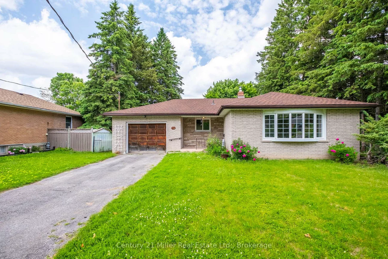 725, Queen, Gorham-College Manor, Newmarket