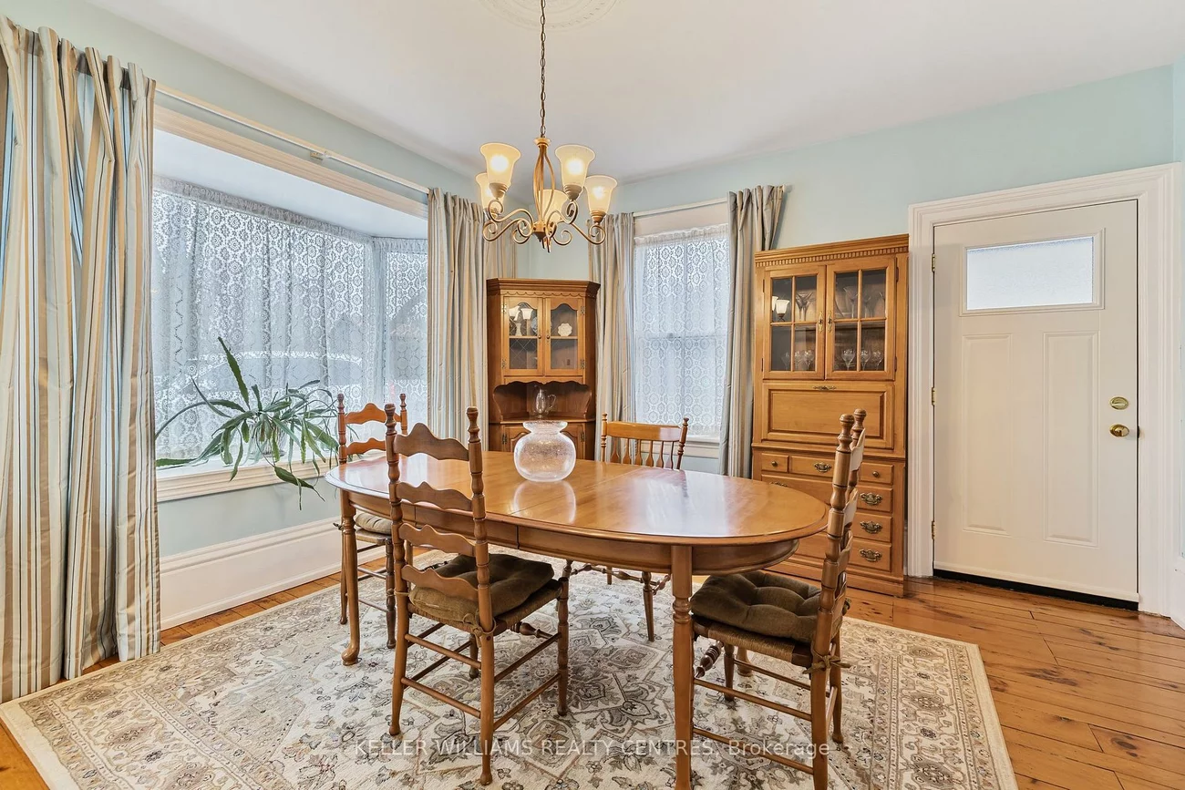 91, Franklin, Central Newmarket, Newmarket