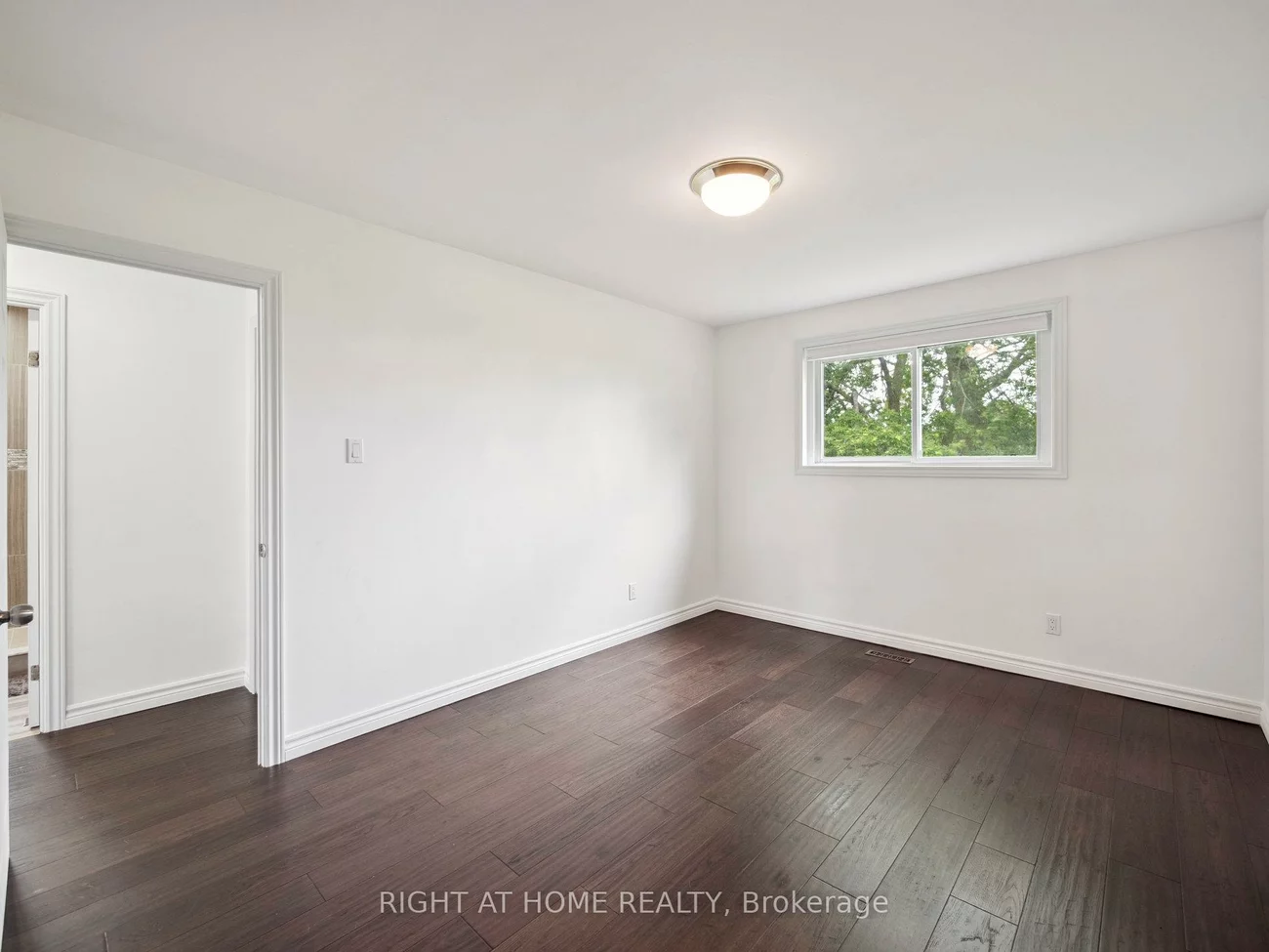 742, Beman, Huron Heights-Leslie Valley, Newmarket