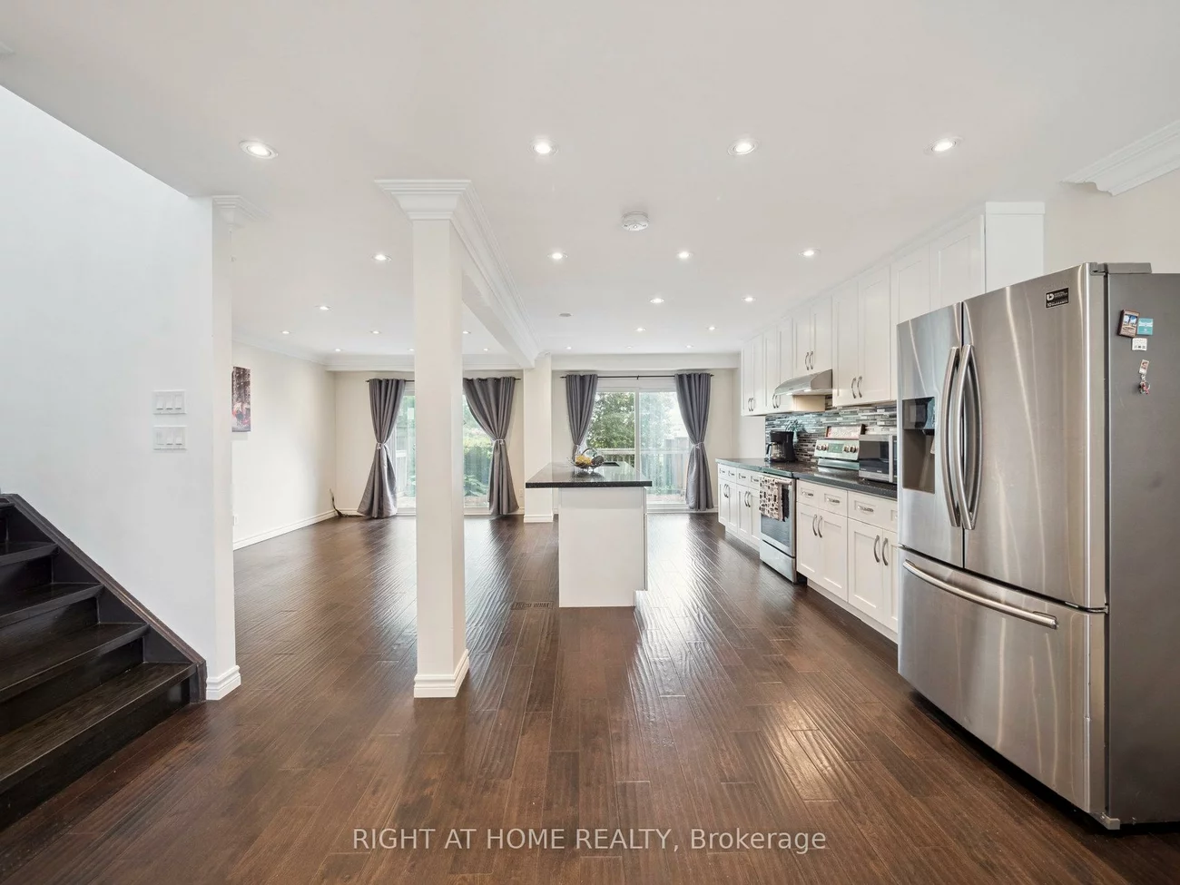742, Beman, Huron Heights-Leslie Valley, Newmarket