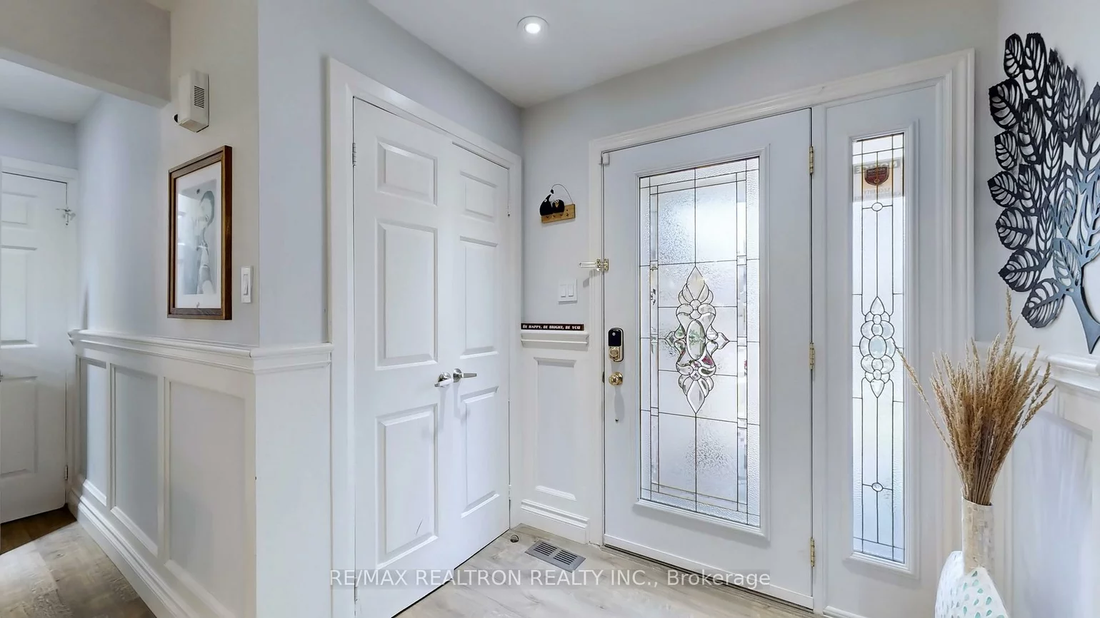 200, Mccaffrey, Glenway Estates, Newmarket