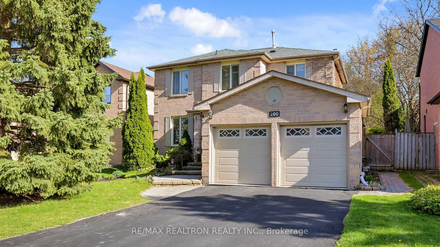 200, Mccaffrey, Glenway Estates, Newmarket