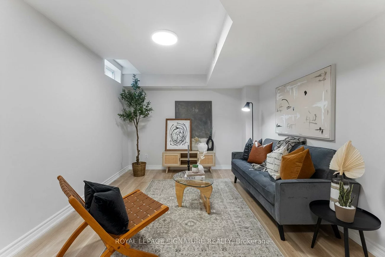 131, Mynden, Woodland Hill, Newmarket