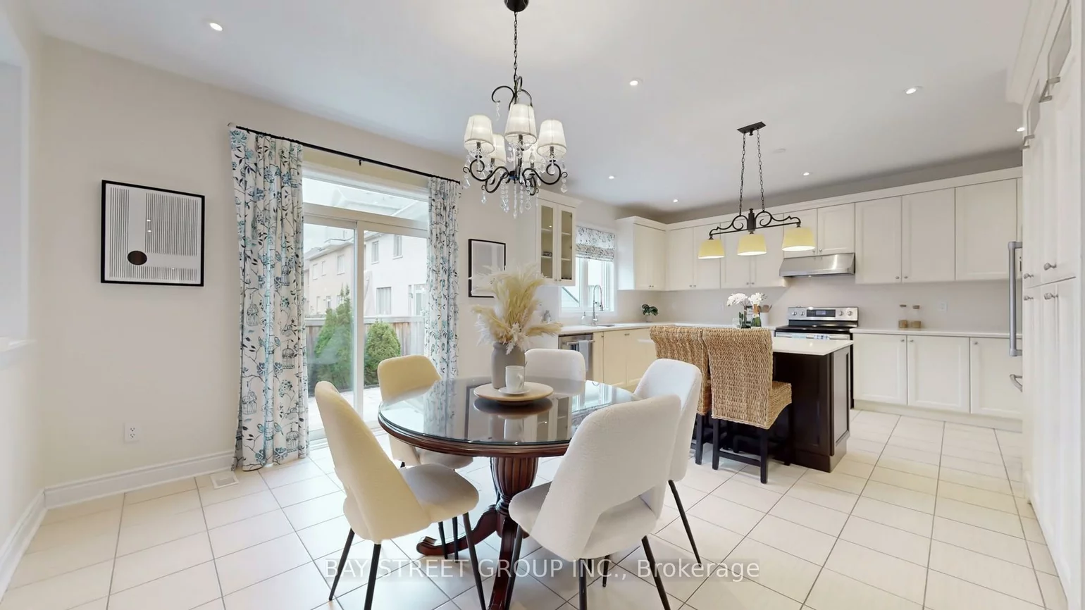 1055, Harden, Stonehaven-Wyndham, Newmarket