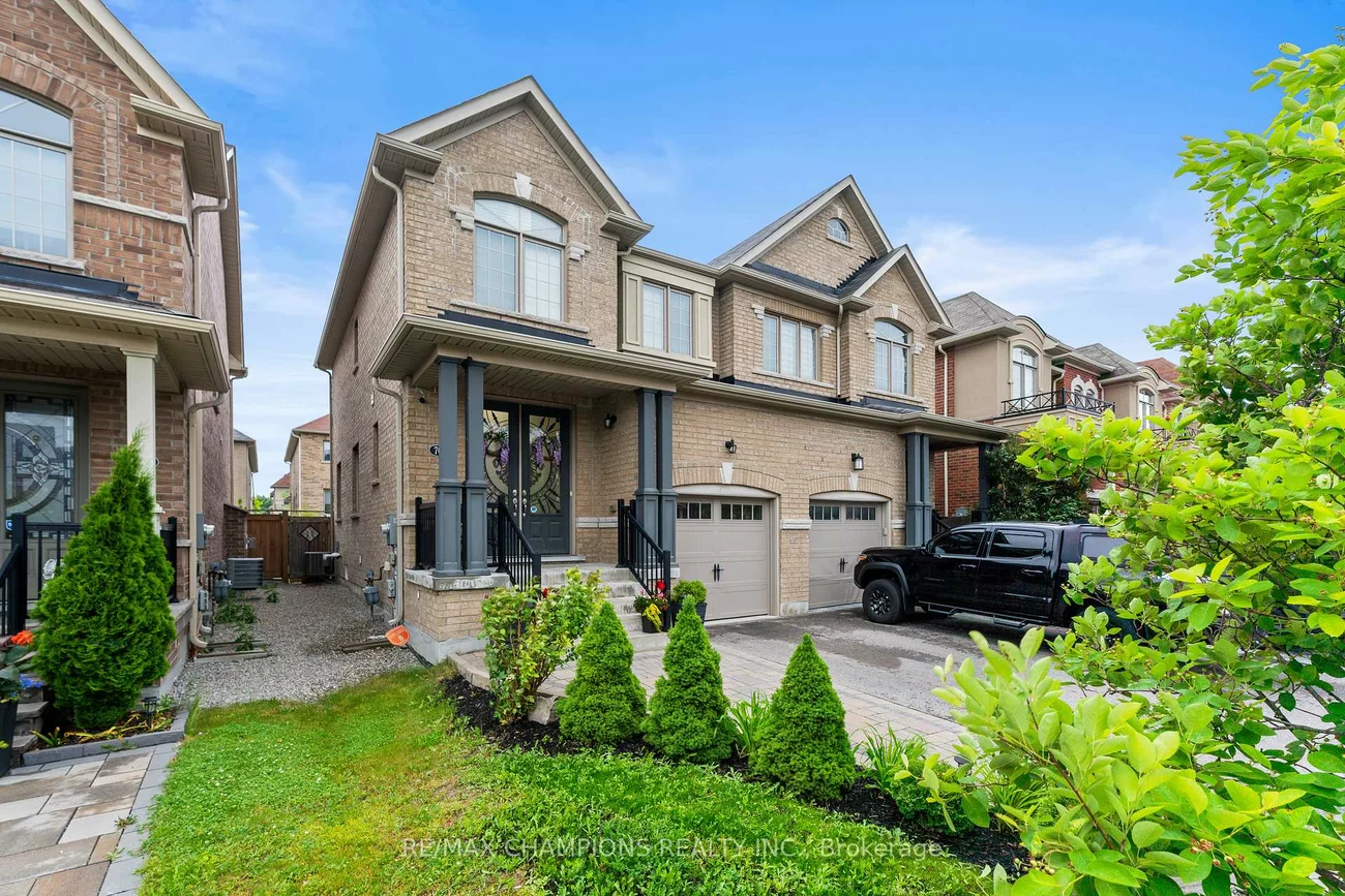 709, Yarfield, Glenway Estates, Newmarket
