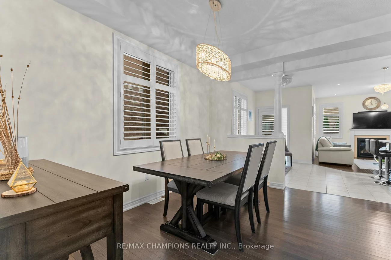 709, Yarfield, Glenway Estates, Newmarket
