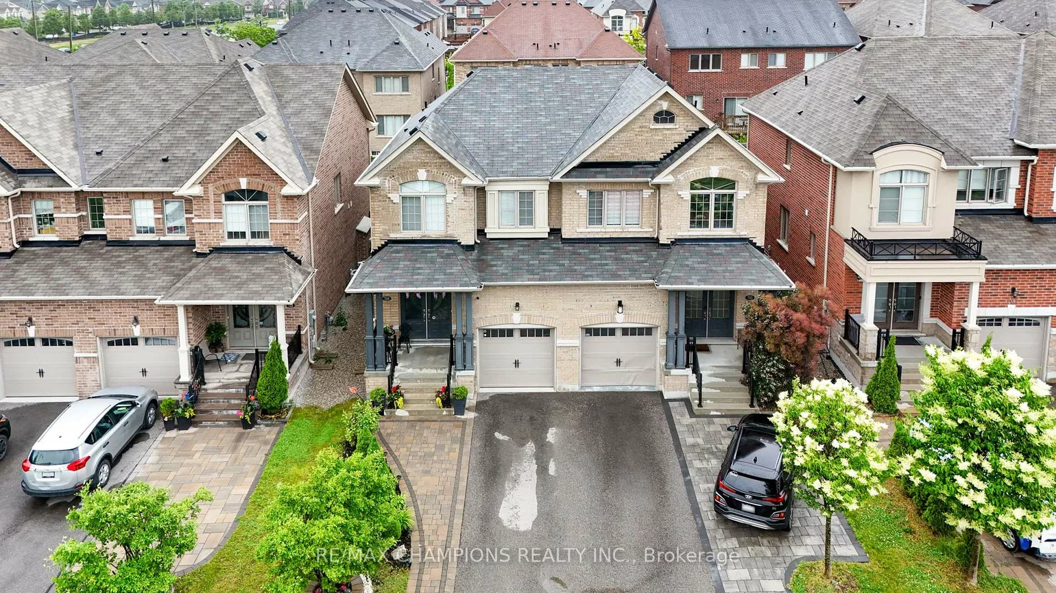 709, Yarfield, Glenway Estates, Newmarket