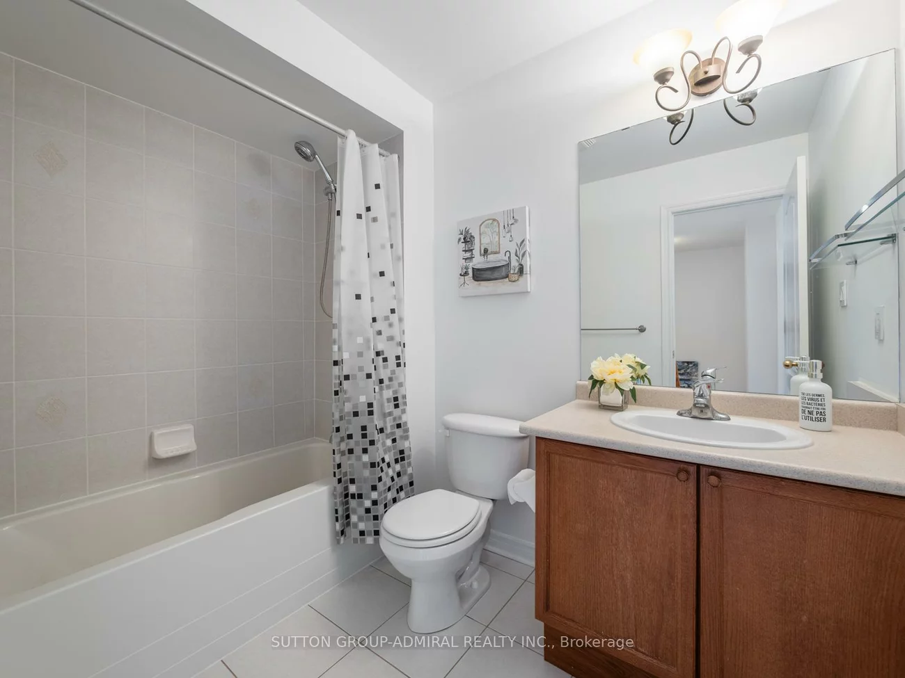 175, Gail Parks, Woodland Hill, Newmarket