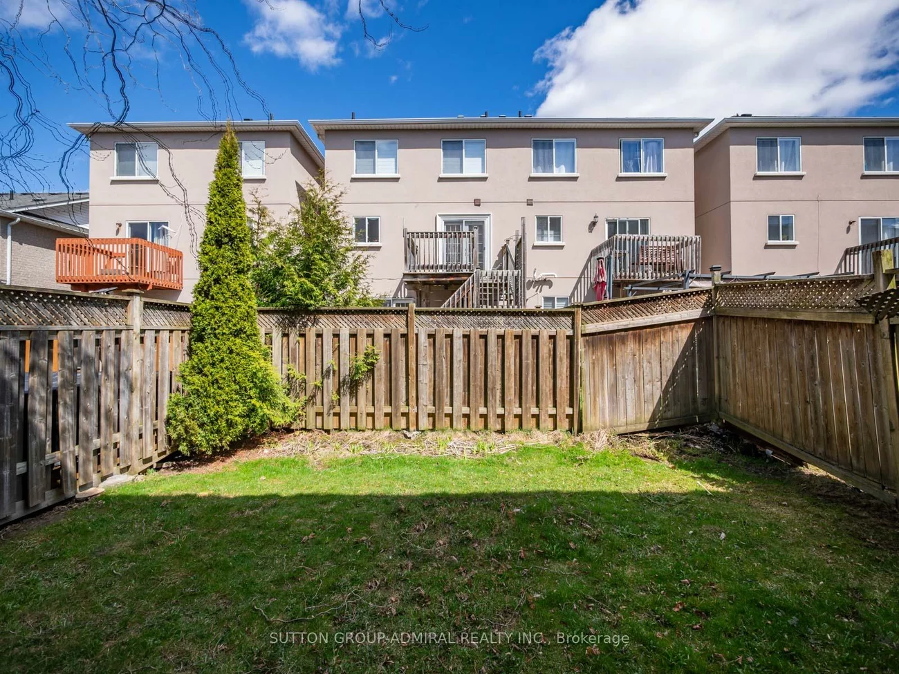 175, Gail Parks, Woodland Hill, Newmarket