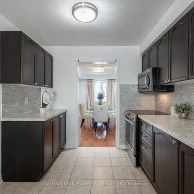 175, Gail Parks, Woodland Hill, Newmarket
