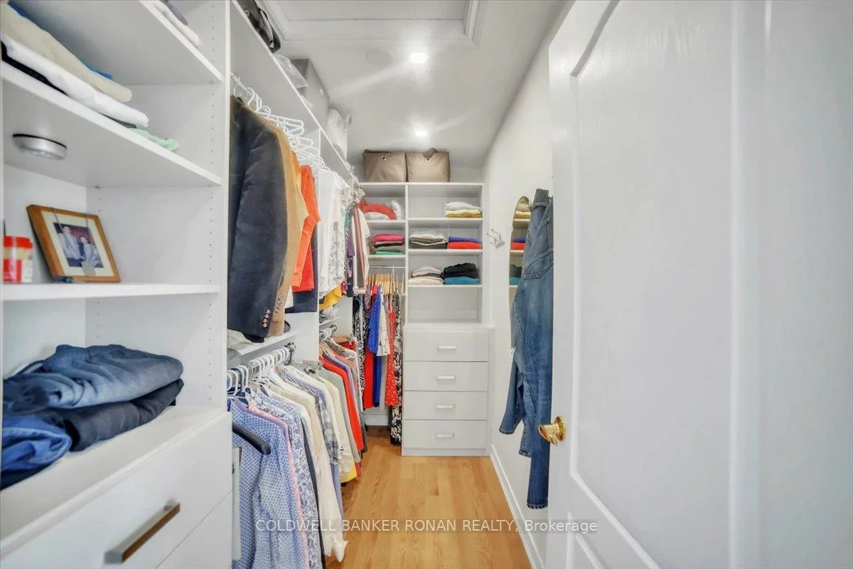 225, Karl Rose, Woodland Hill, Newmarket