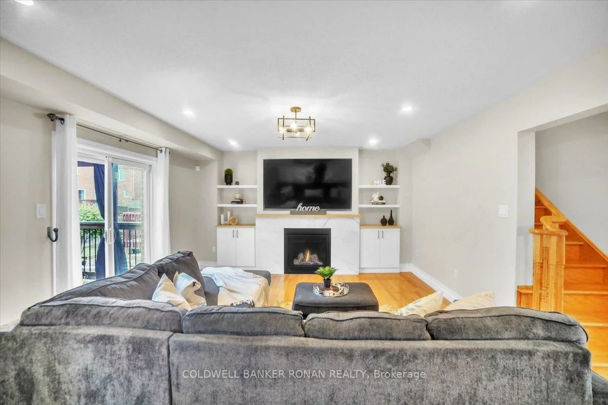 225, Karl Rose, Woodland Hill, Newmarket