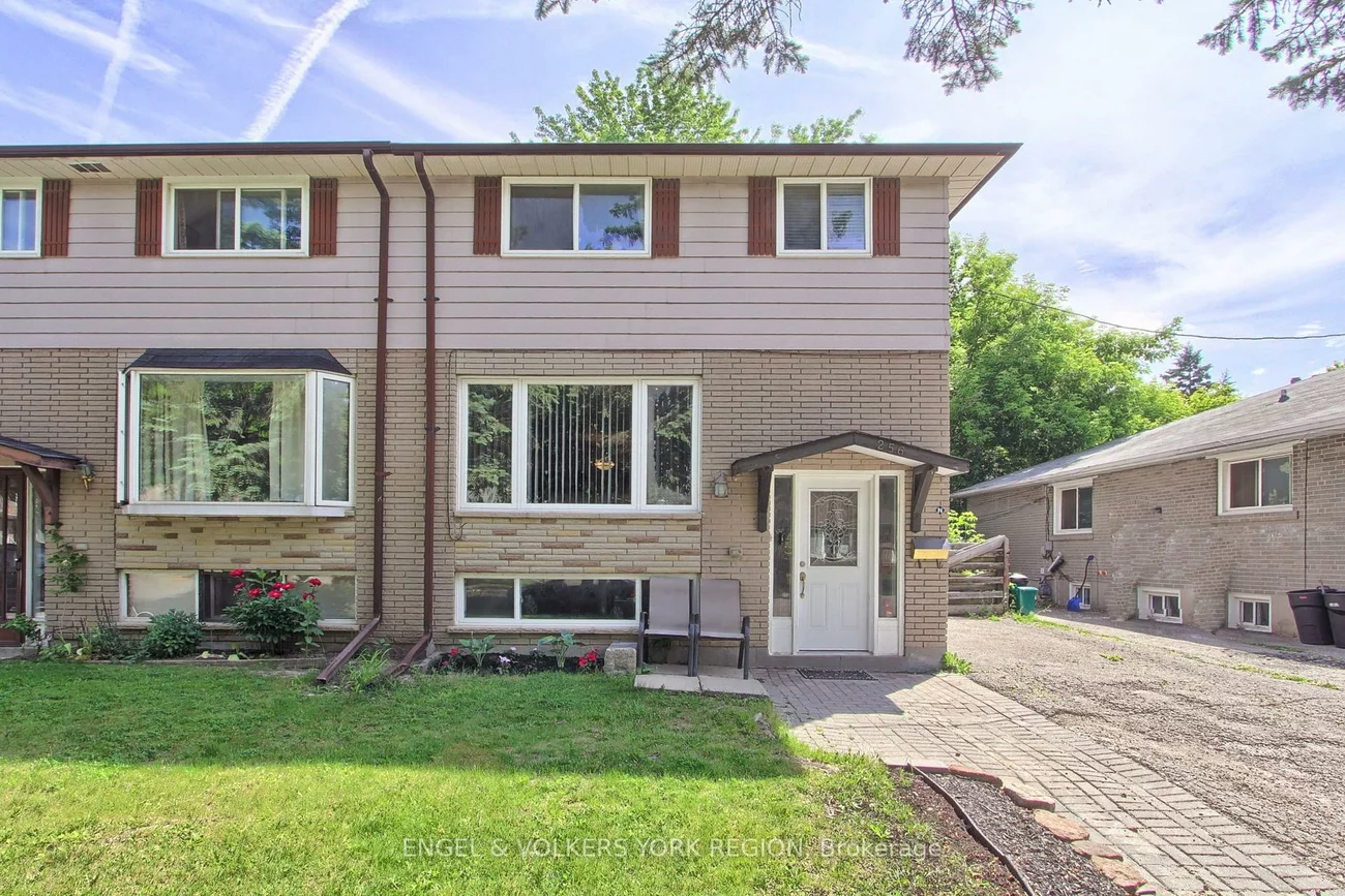 256, Penn, Bristol-London, Newmarket